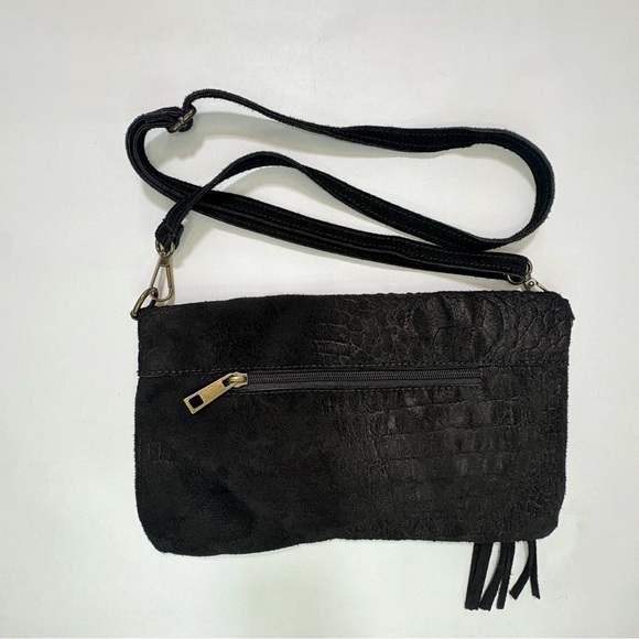 Black Genuine Leather Crossbody Bag Made in Italy - Picture 12 of 16